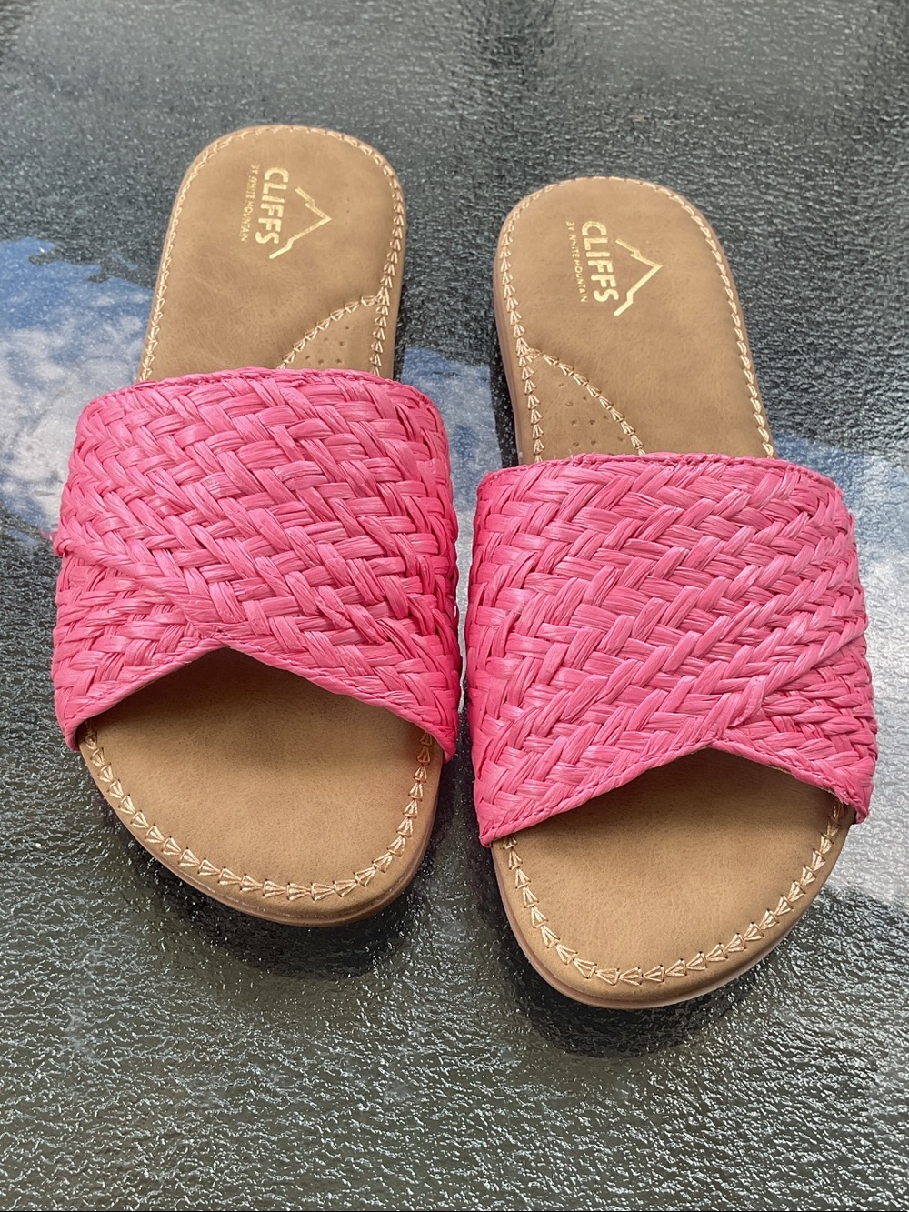 Cliffs by WHITE MOUNTAIN Pink Woven Slide Sandals
